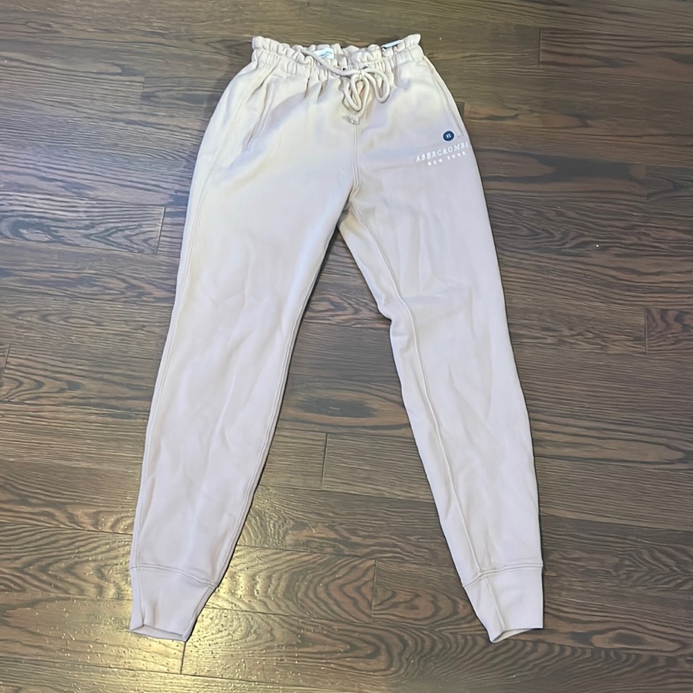 NWT Abercrombie Sweatpants